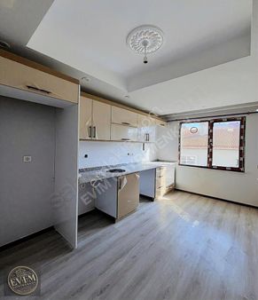 Evim Gayrimenkul'den Fatih Mah.d.hastanesi Yanında3+1sıfır Daire