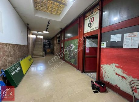 Cenk Atalay Solak'tan İş Merkezi'nde Kiralık Dükkan&ofis&depo