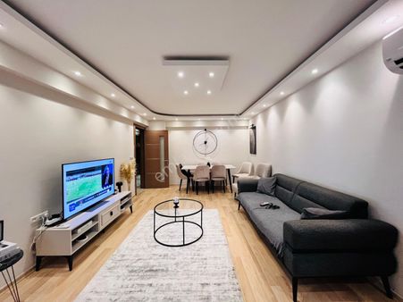 Cumhuriyet Mh. Grand Medical Civarı Site İçerisinde 3+1 Daire Fırsatı