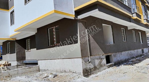 Volskwagen Arkasında 2+0 Yüksek Giriş Daire