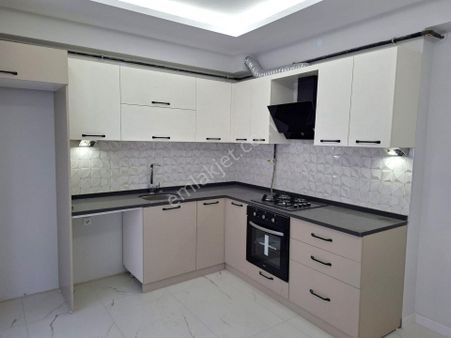 Recep Ümit Emlak'tan Derman Caddesi Yakınında Satılık Lux [sıfır] 3+1 Ferah Daireler.