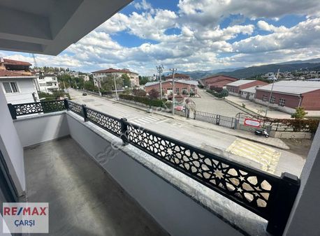 Geniş Teraslı Ve Manzaralı 3+1 Satılık Çatı Dubleks Daire