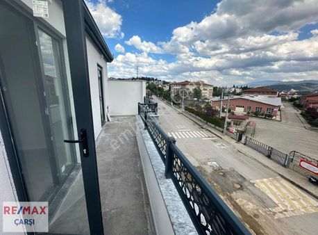 2+1 Satılık Çatı Dubleks Remax Çarşı Güvencesi İle