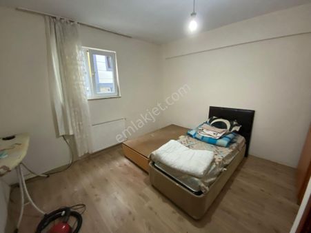 Trabzon Konaklar'da 2+1 Bahçe Katı Eşyalı Daire