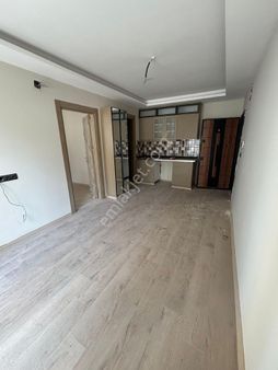 Gelincik Caddesinde Merkezi Konumda Teraslı Lüks Kelepir Daire