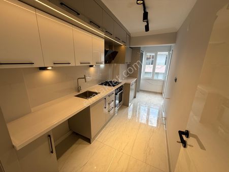 Kale Gayrimenkul’den İkizçayda Sahile Çok Yakın Bakımlı Satılık Daire