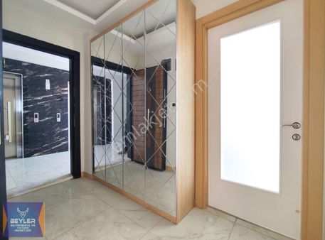 A.türkeş Site İçi 2+1 Çb Ankastreli Kombili Satılık Daire!!