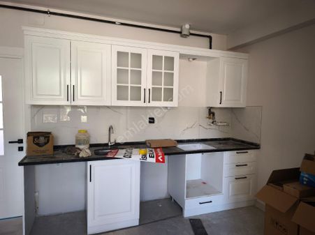 İsmail Yıldırımda Yeni Yapı Maraş Park Karşısı Satılık 2+0 Daire