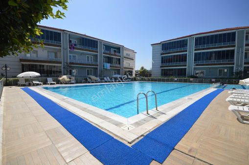 Sakarya Karasu Da Havuz Ve Bahçe Yanyana Satılık 1+1 Daire