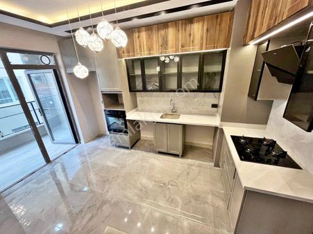 Gold Emlaktan Etlik Bağcı Cadde Yakını Giyinme Odalı Ebeveyn Banyolu Lüks 2+1 Daire_