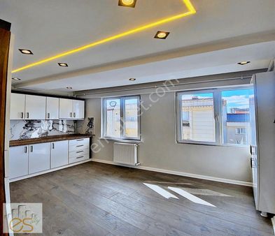 Esenyurt Bağlarçeşme Mh.lüks Dekorlu 2+1 Satılık Ara Kat