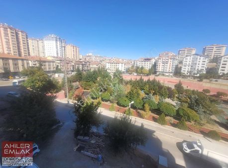 Melike Sokak'ta Kira Getirili Full Yapılı 5.kat Konumunda Daire