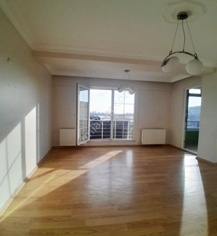 Avcılar Ambarlıda 4+1 Satılık Ön Cephe Dublex Fırsatı