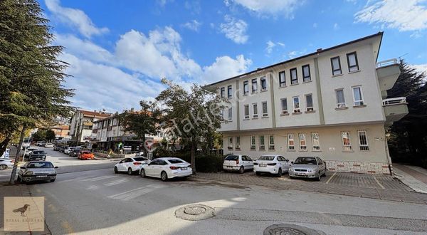 Satılık, Dikmen, Hürriyet Cd. Üzeri, Güneydoğu Cephe, 2.kat, Boş