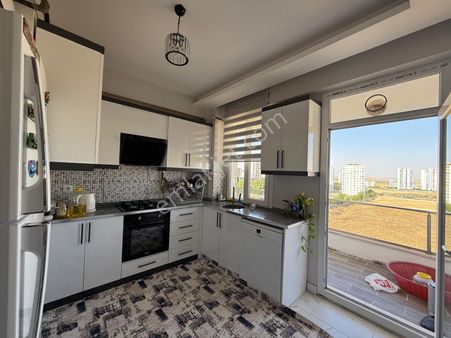 Halk Emlak Gayirmenkulden Satılık Üçkuyularda Satılık Daire