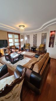 Kz Grup'tan Bağbaşında Mustakil Mükemmel Konumda Villa