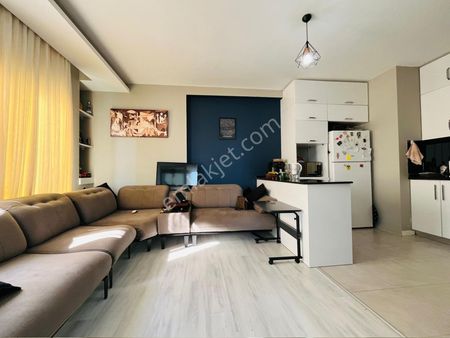 Ethereal'den Üniversite Caddesine Yakın,site İçi,tek Blok 2+1