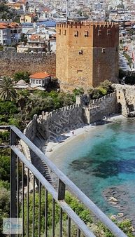 Alanya Kale Tophane'de Muhteşem Deniz Manzaralı 3+1satılık Daire