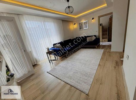 Çekmeköy Memet Akif Mh. Kiralık 2+2 Geniş Ve Ferah Daire