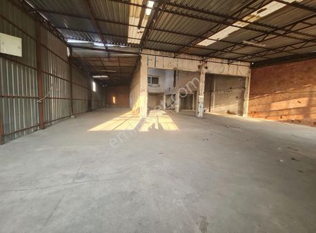 Fethiye Sanayii De 370 M2 Kiralık Köşe Dükkan.