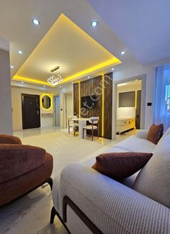 Özmecaz'dan Kınıklı Mah. 2+1 72m2 Arakat Balkonlu Asansörlü Full Eşyalı Ultra Lüks Apart