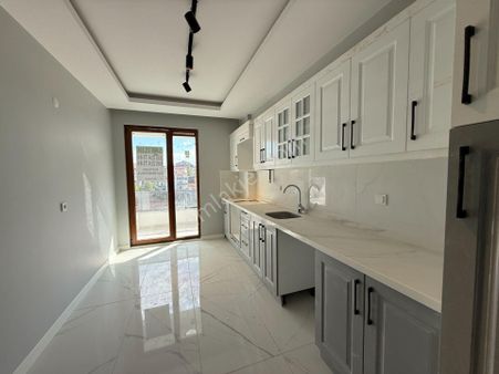 Körfez Yeniyalı Mah Satılık Lüx Ç.dublex 3+1 Sıfır Y.ısıtma