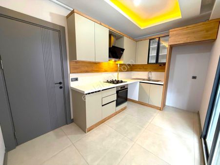 𝄞melodi'den İkizçay'da Ayrı Mutfaklı Ebeveyn Banyolu Ön Cephe Arakat Enfes Dizayn Yeni 2+1daire