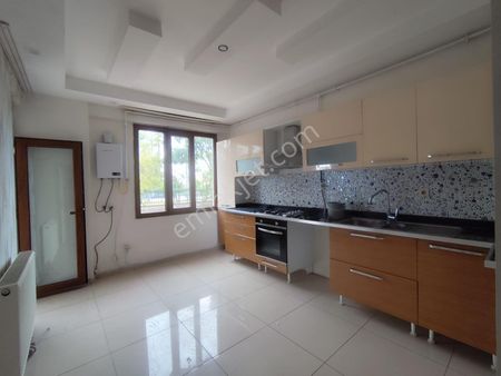 Radison Otel Arkası Tema Parka Yakın 4+1 Kiralık Daire