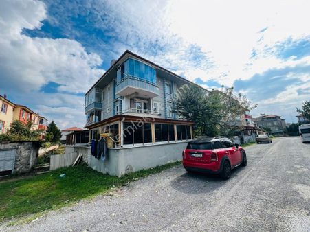 Karasu Çiğdem Emlak İle Denize Yakın İçi Yenilenmiş 2+1 Daire