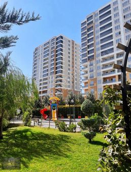 Mavişehir Sitesi 3. Etap 4.5+1 Satılık Lüx Daire