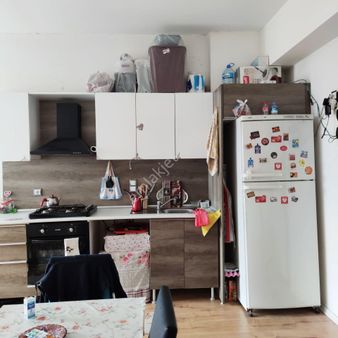 Güven Emlak Dan Acil Satılık Site İçi Merkezi Konum Da 1+1 Ara Kat