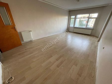 Krediye Uygun!! Sincan Osmanlı Mah'de Site İçinde Ara Katta Bağımsız Park Cepheli Satılık Daire