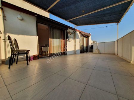 3+1 Dublex Teraslı Yeni Bina 2 Banyo Karanlık Yok