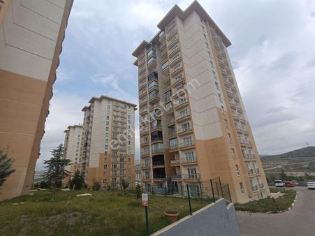 Yükseltepe Mah Satılık 2+1 Site İçinde Güvenlikli Geniş Ferah Daire 2 Kat