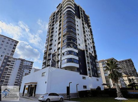 Reyhan Gayrimenkul'den Satilik İlkadim Derebahce Mah. 4+1