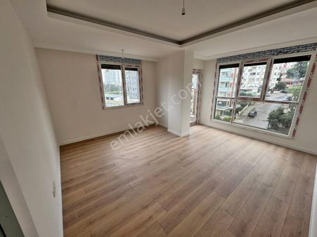 Yatırım'dan Maltepe Sahilde Ayrı Mutfak Sıfır Yapıda Ön Köşe 2+1