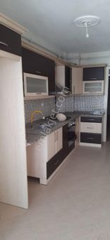 Menemen Esatpaşa Mah. İzban İstasyonuna Yakın Kiralık 3+1 Ara Kat Bakımlı Daire
