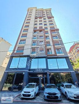 Adonist Gold'a Ebeveyn Banyolu 8.kat Yarı Akıllı Bina 120 M2