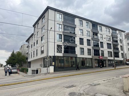 Century21 Vizyon'dan Çamlıca'da Satılık 3+1 Daire