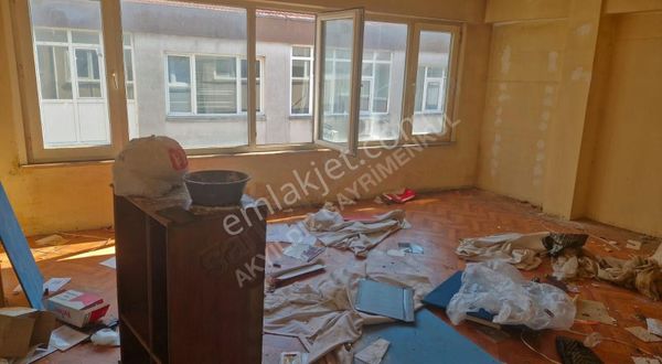 Şişli Merkezde Satlık 1+1