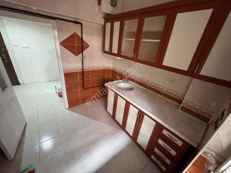 Bademlik Mahallesi Erdinç Caddesi Yakınında 2+1 Daire!