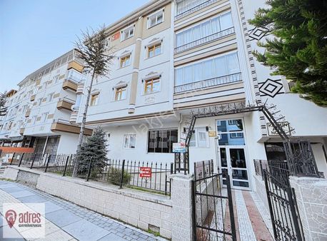 Etimesgut Topçu Mahallesi Merkezde 3+1 Kiralık Daire