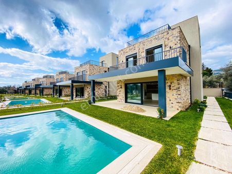 ✅ Güre Satılık Havuzlu Müstakil 4+1 Bahçeli Sıfır Villa