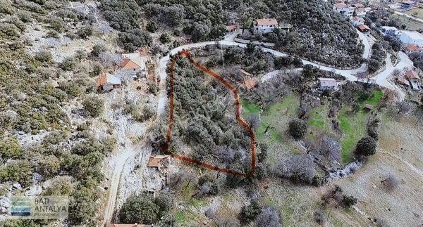 Araç & Daire Takasına Açık! Kaş Yeniköyde 409 M² Arazi Fırsatı