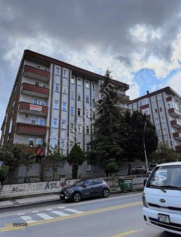 Başdekor Gayrimenkul'den Kiralık Daire 3+1 Mavi Durak Yakını