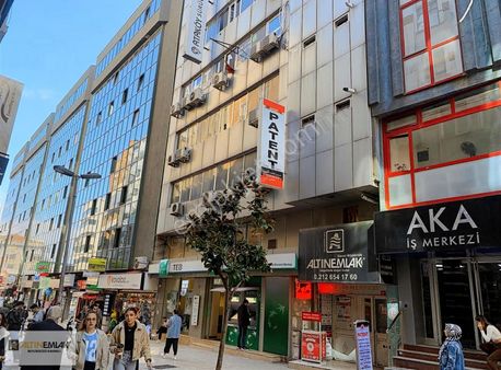 Bahçelievler Şirinevler Meydanı, E-5 Cepheli Satılık Ofis Katı