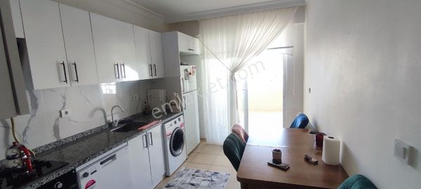 Yıldız Emlaktan Satılık 3+1 Geniş Daire