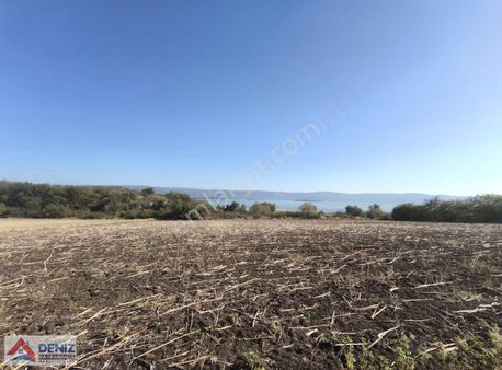 Bursa Leylek Köyü Eskikaraağaç Da Göl Manzaralı Satılık Tarla