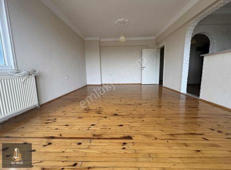 Elit Emlaktan Fırsat Kiralık Daire