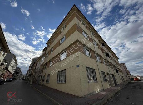 Clk Gayrimenkulden Dilek Caddesi Yakını Arakat 2+1 Kiralık Daire